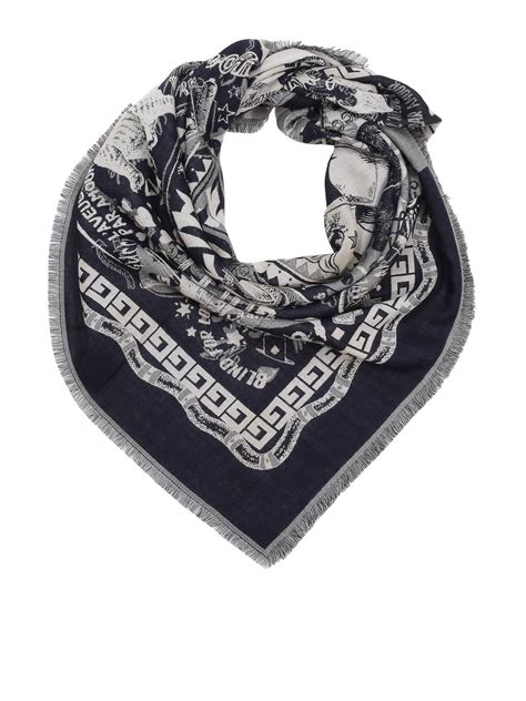 gucci blind for love charm bracelet|blind for love gucci scarf.